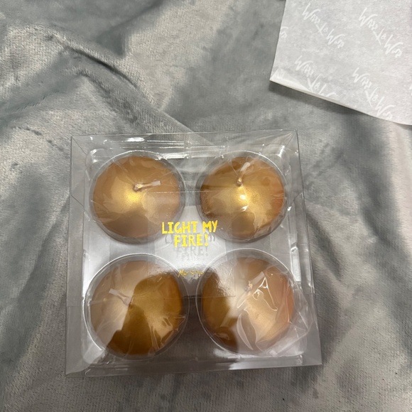 Miss to Mrs box - Picture 5 of 9